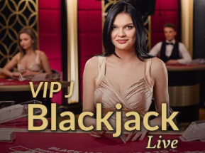 无奈！哈兰德第56分钟被换下，在替补席连连摇头叹气